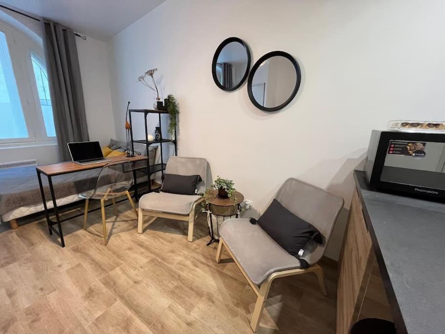 Studio Cosy Rez-De-Chaussee Foix Bagian luar foto